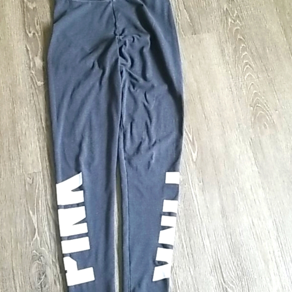 Victoria Secret YOGA PANTS - Picture 3 of 4